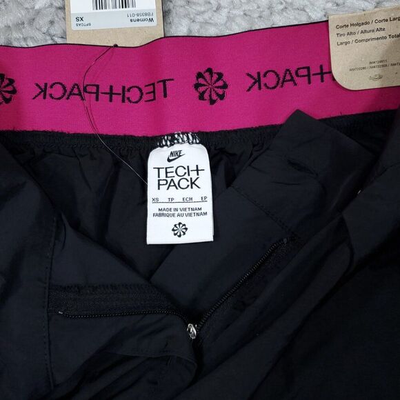 Nike Sportswear Tech Pack Women's Repel Pants Wide Leg Black Pink Size XS - Picture 7 of 11